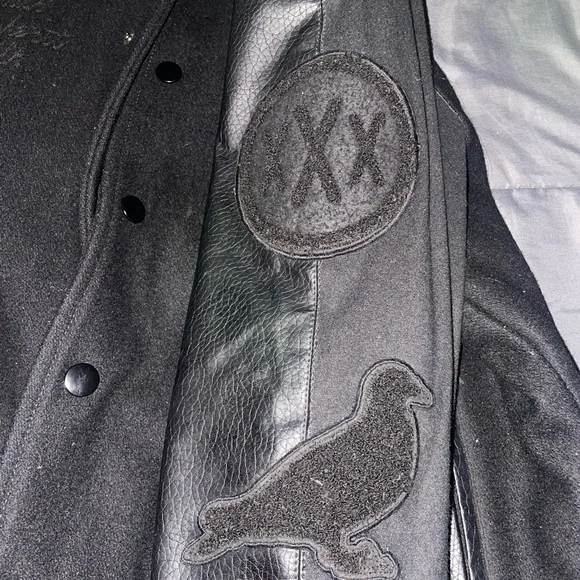 Black Scale x Staple x 10 Deep x HUF Varsity Jacket VERY RARE STREETWEAR HISTORY - Picture 6 of 11